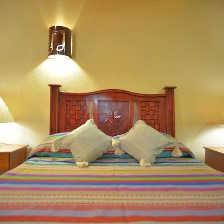 Oyo Hotel Castillo Santa Cecilia Tapalpa Zewnętrze zdjęcie