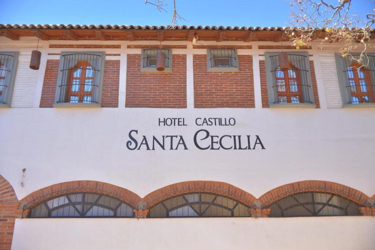 Oyo Hotel Castillo Santa Cecilia Tapalpa Zewnętrze zdjęcie
